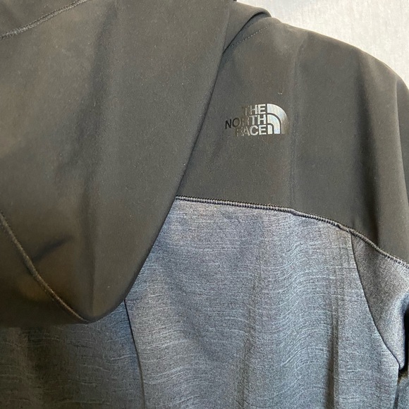 The North Face | hooded jacket - Picture 5 of 7